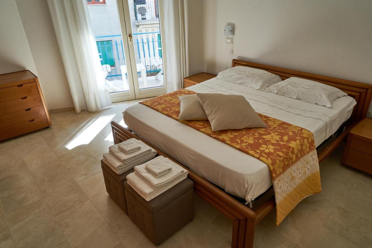 B&B L'Ammonite Sorrento Exterior photo